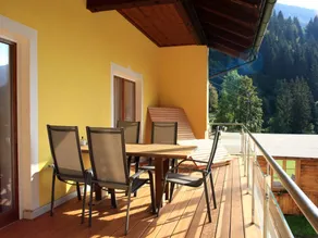 Flat with terrace, BBQ & garden | Nature view - Image 2