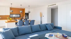 Ferienhaus mit Terrasse, Pool und Grill | Meerblick - Image 3