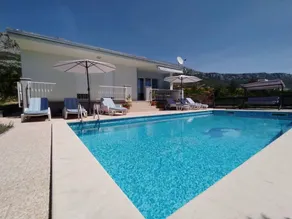 Casa con terraza, piscina privada y jardín | Vistas a la naturaleza - Image 2