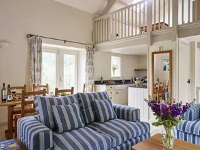 Cottage with barbecue - Image 2