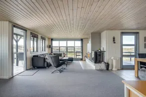 Child-friendly nice house with terrace & sauna | Next to the beach - Image 3