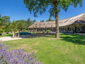Family-friendly chalet with terrace & heated pool - Image 2