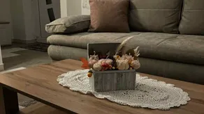 Flat with terrace & garden - Image 5