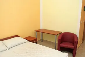 Charming private room with terrace & barbecue | Sea view | Beach nearby | Pets are welcome - Image 3