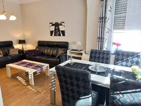 Charming flat with terrace - Image 2