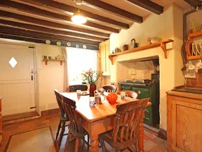 Cottage with terrace & garden | Beach view - Image 4