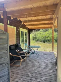 Chalet 'Le' with Mountain Views, Private Terrace, and Wi-Fi - Image 2