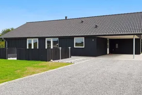 Family-oriented house with sauna, barbeque & terrace | Pets allowed - Image 3