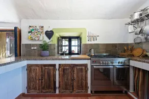 Holiday home with terrace, garden & private pool - Image 4