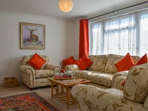 Family-oriented cottage with garden & barbeque | River view | Pets allowed - Image 3