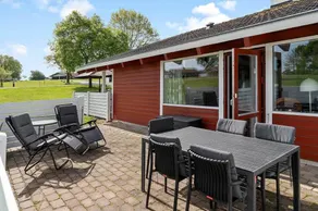 House with barbecue, terrace & pool - Image 5