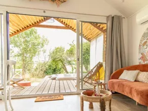 Chalet with jacuzzi - Image 3