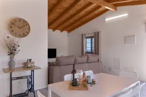 Ferienhaus 'Los Barranquillos' mit Meerblick, privatem Pool und Wi-Fi - Image 4