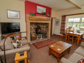 Fully equipped lovely cottage with garden | Dogs allowed - Image 5