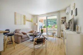 Appartement de vacances avec piscine et terrasse | Vue jardin - Image 4