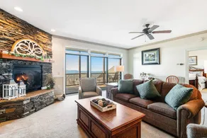 A Sweet Escape: 2br Condo in The Reserve on Sugar Mtn - Long Range Views! - Image 3