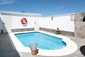 House with terrace, barbeque & garden | Garden view - Image 3