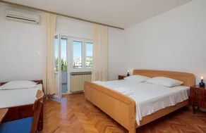 Privatzimmer mit Terrasse und Garten | Meerblick | Nah am Strand - Image 2