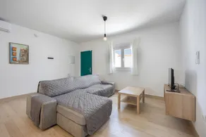Casa totalmente equipada con internet de alta velocidad, jardín y piscina privada | Vistas al jardín - Image 3