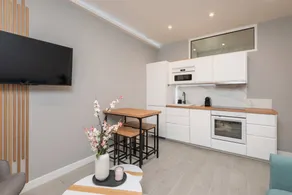 Apartment | Suitable for remote work - Image 2