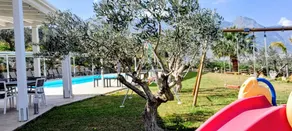 Familienfreundliches Privatzimmer mit Grill, Garten und Pool | Gartenblick - Image 3