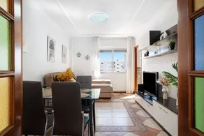 Flat with terrace | City view - Image 2
