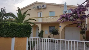 Holiday apartment 70 m from the beach - Image 2