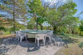 House with pool, garden & barbeque | Garden view - Image 3
