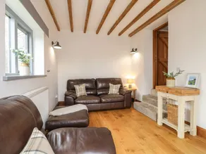 Postbox Cottage - Image 3
