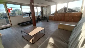 Maison conviviale et familiale avec internet haut débit, terrasse et jardin | Vue jardin | Parfaite pour le travail à distance - Image 5