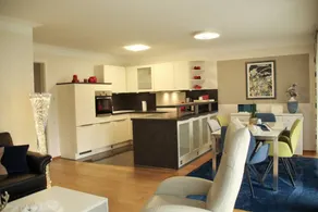 Family-friendly nice flat with terrace & garden - Image 3