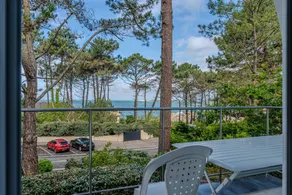 Agréable maison entièrement équipée avec jardin, barbecue et terrasse | Vue mer | Proche de la plage | Parfaite pour le travail à distance - Image 2
