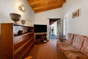 Casa vacacional apta para familias con barbacoa y terraza | Vistas al jardín - Image 3