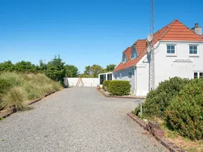 Holiday home with terrace, barbeque & sauna - Image 3