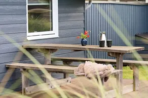 Holiday home with BBQ & terrace - Image 2