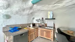 Appartamento con barbecue, giardino e piscina - Image 3