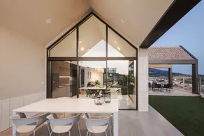 Fully equipped beautiful villa with terrace, BBQ & private pool - Image 4
