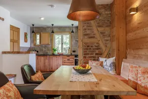 Holiday home with barbeque, sauna & garden | Mountain view - Image 5