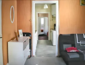 Apartment with garden | Garden view - Image 3