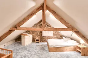Charming house in Sainte-Marie with large garden - Image 3