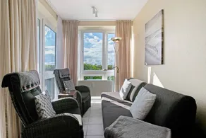 Flat with terrace | Garden view - Image 2