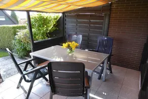 Holiday home with barbecue, terrace & garden | Next to the beach - Image 3