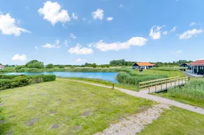 Holiday home with sauna, hot tub & terrace - Image 4