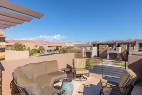 House with private pool & terrace - Image 3