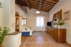 Apartment 'Podere Del Botruccio - Fiordaliso' with Pool, Private Terrace and Wi-Fi - Image 4