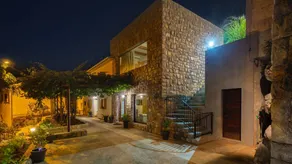 Lovely villa with garden, private pool & barbeque | Dogs allowed - Image 2