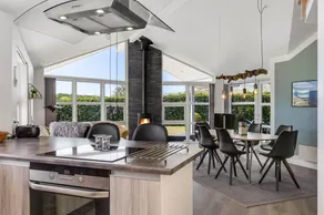 Holiday home with garden, terrace & barbeque - Image 3