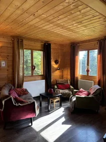Children-friendly wonderful chalet with garden & barbeque | River view | Next to the ski | Pets are welcome - Image 3