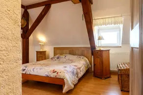 Family-friendly wonderful bed and breakfast with terrace & garden | City view - Image 3