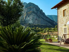 Appartamento con griglia, terrazza e piscina - Image 2